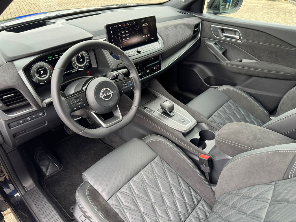 54033699-5.jpg